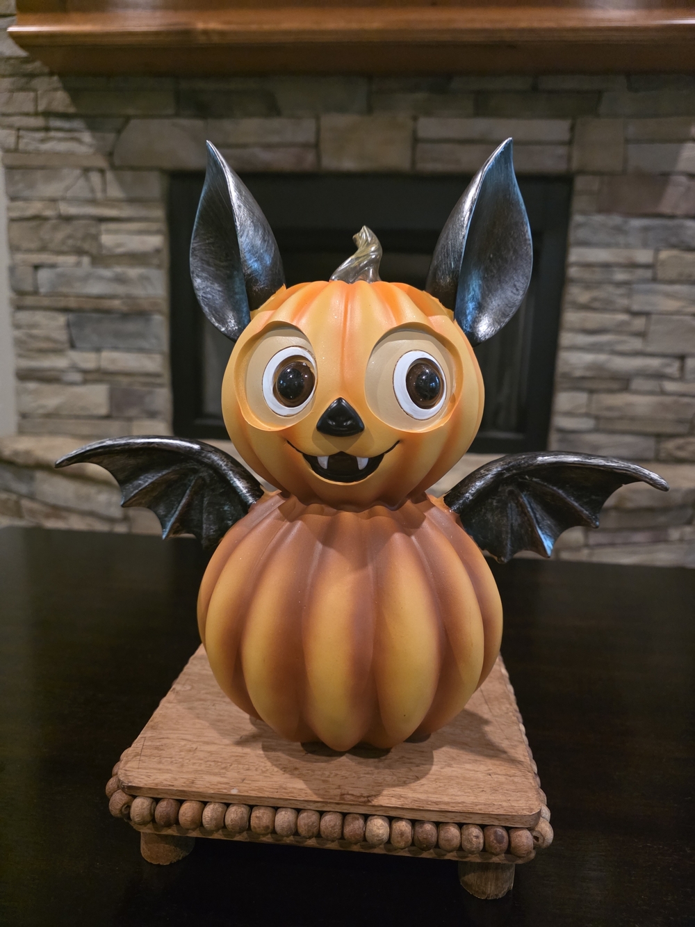 Whimsical Orange Pumpkin Bat Decor-NEW